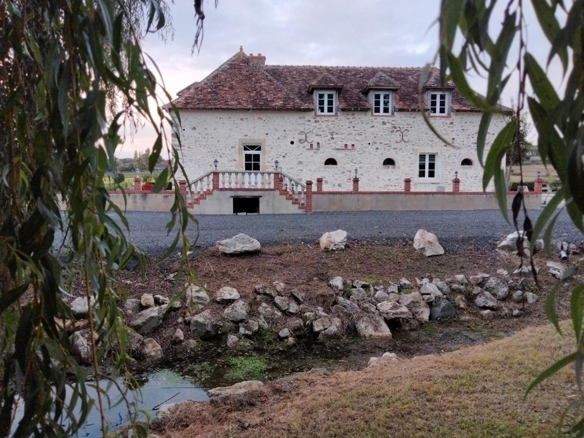Gite & Chambre D'Hotes Du Moulin Villa Brulon Exterior photo